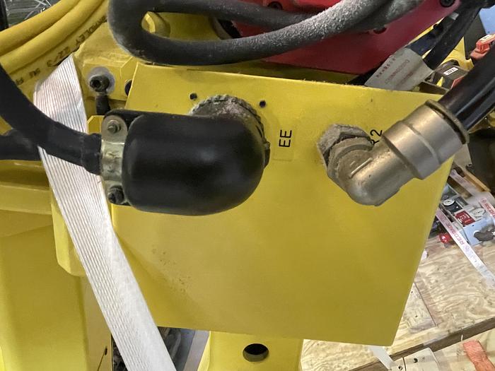 Used FANUC M20iA CNC 6 AXIS ROBOT WITH R30iA CONTROLLER