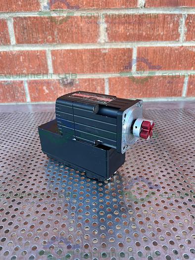 Used Moog  G403-2029A  G400 Series Brushless Servo Motor