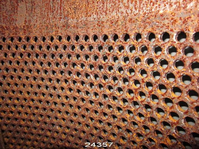 Used Ingersoll Rand HI-Q Ingersoll-Rand Hi-Q Pressure Screen, 3/8" Holes, 2-Foil Carbon Steel Rotor, Metric Fasteners, 29" Dia Carbon Steel Basket X 31" Tall, 17" Tall Drilled Section #24357