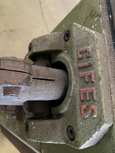 Used 1975 CIFES Star E-6 Spot Welder