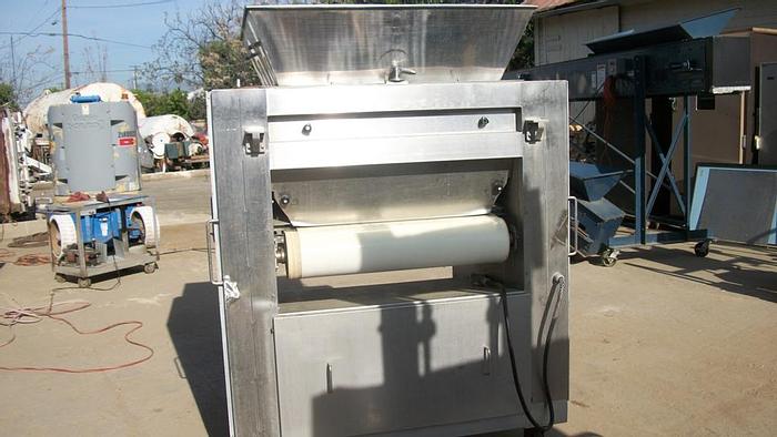 Used Mill, Lump Breaker, 43" x 43", S/st, 2-Roll, S/st Pins, #S740950