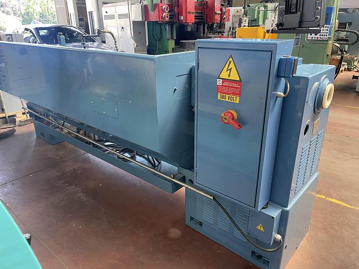 Buone Tornio Parallelo CMT URSUS 250 2000 105