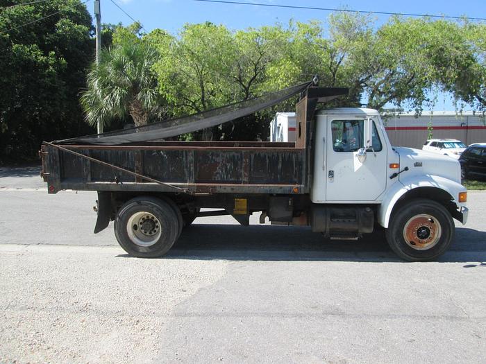 Used 2001 International 4700 Single Axle Dump Truck
