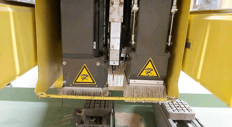 Used Weeke BP 12 Optimat - CNC Machining Centre - 1995