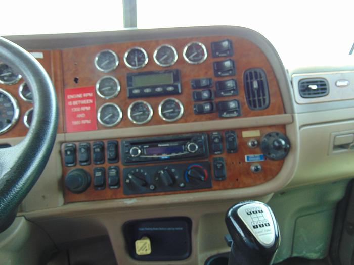 Used 2008 PETERBILT 365