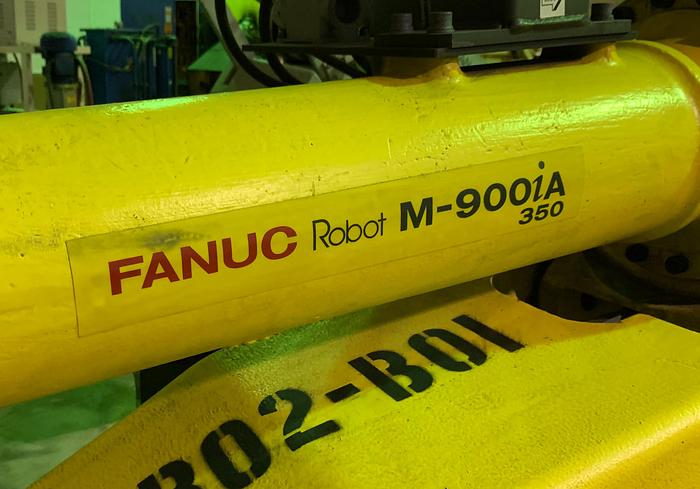 Used FANUC M900iA/350 6 AXIS CNC ROBOT WITH R30iA CONTROLLER 350KG X 2650mm REACH