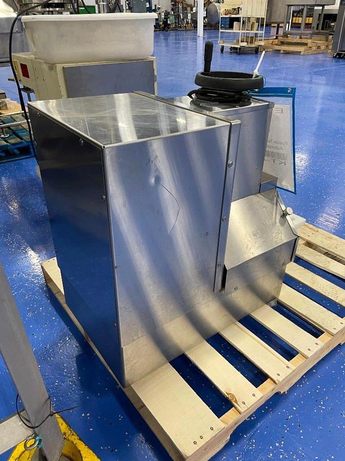 Used Fusion Tech KT-ALP Semi-Automatic Meat Press