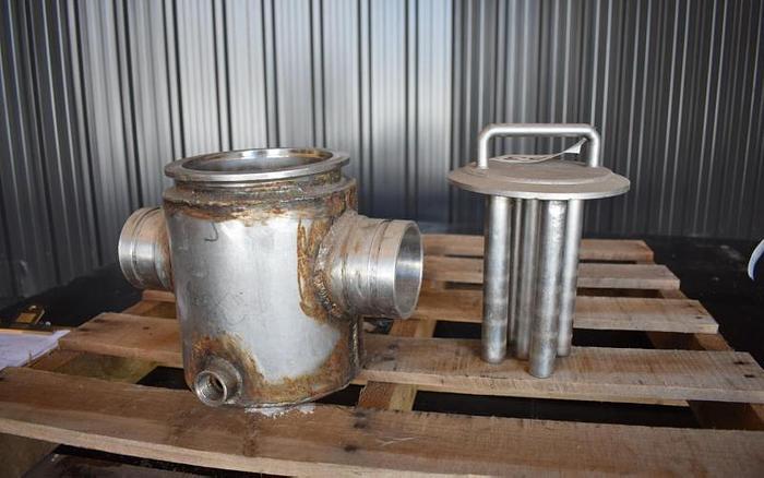 D'occasion USED 3" ERIEZ MAGNETICS JACKETED MAGNET TRAP, STAINLESS STEEL