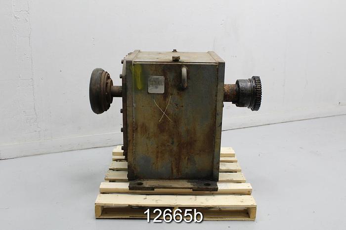 Used Falk 130FC2A-30.25 Enclosed Gear Drive, 114 Hp, 30.25/1 Ratio, 1.0 Sf, Input 1170, Output 37 #12665