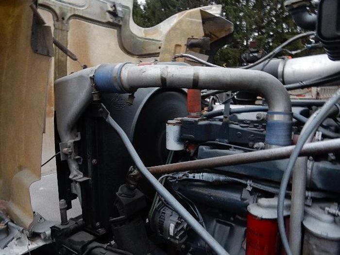 Used 1996 Mack RD690S- Stock #: 8634