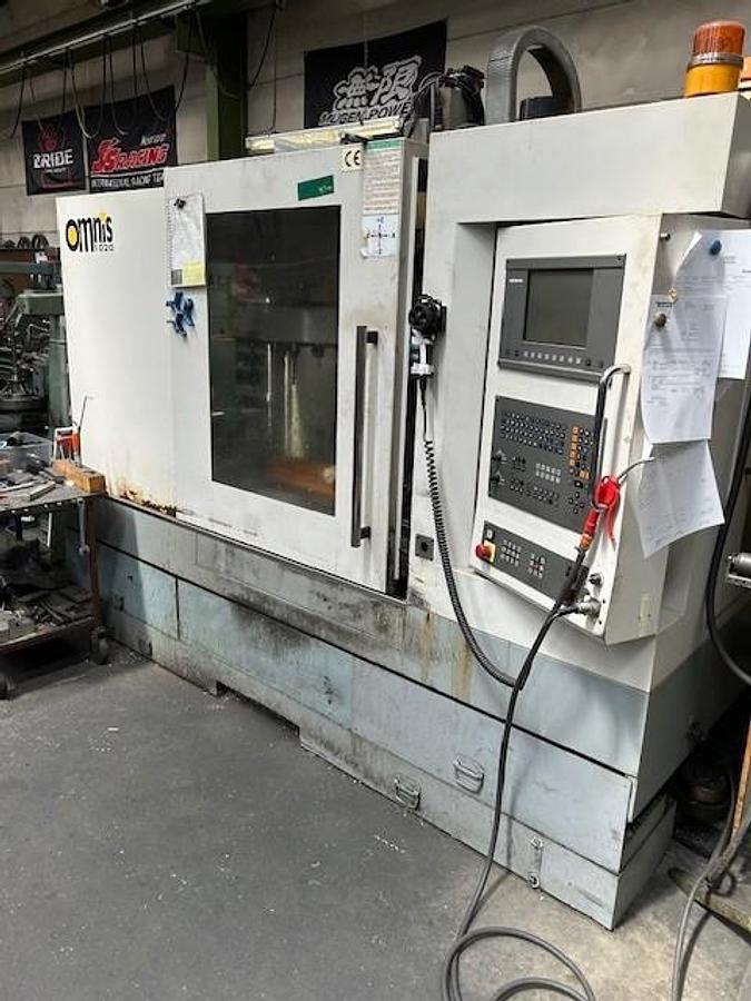 Used 2004 OMNIS VMC-1020S