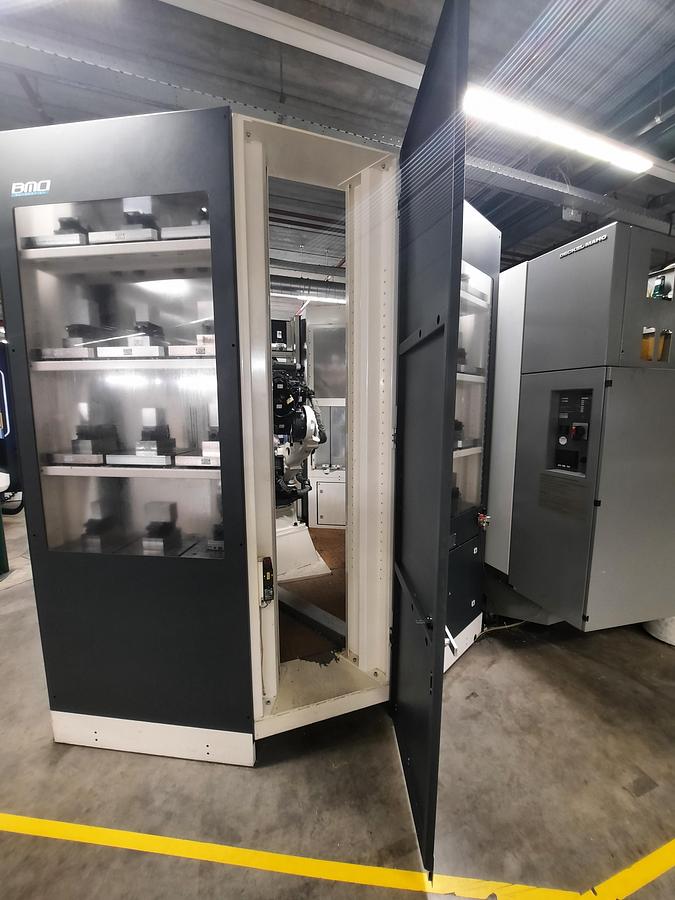 Used 2004 DMG Deckel Maho DMU50 eVolution + BMO automation