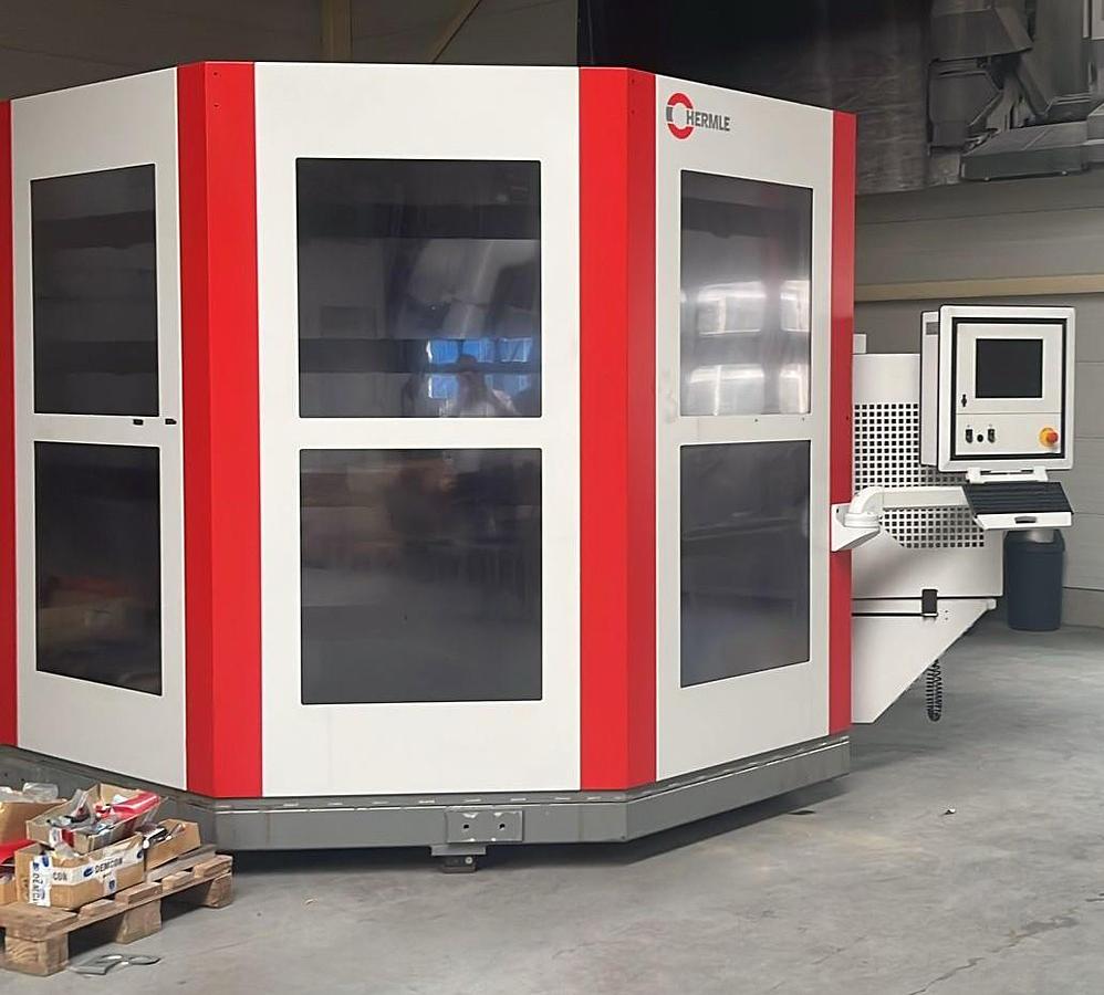 Used 2006 HERMLE C30U + RS automation + ZM157