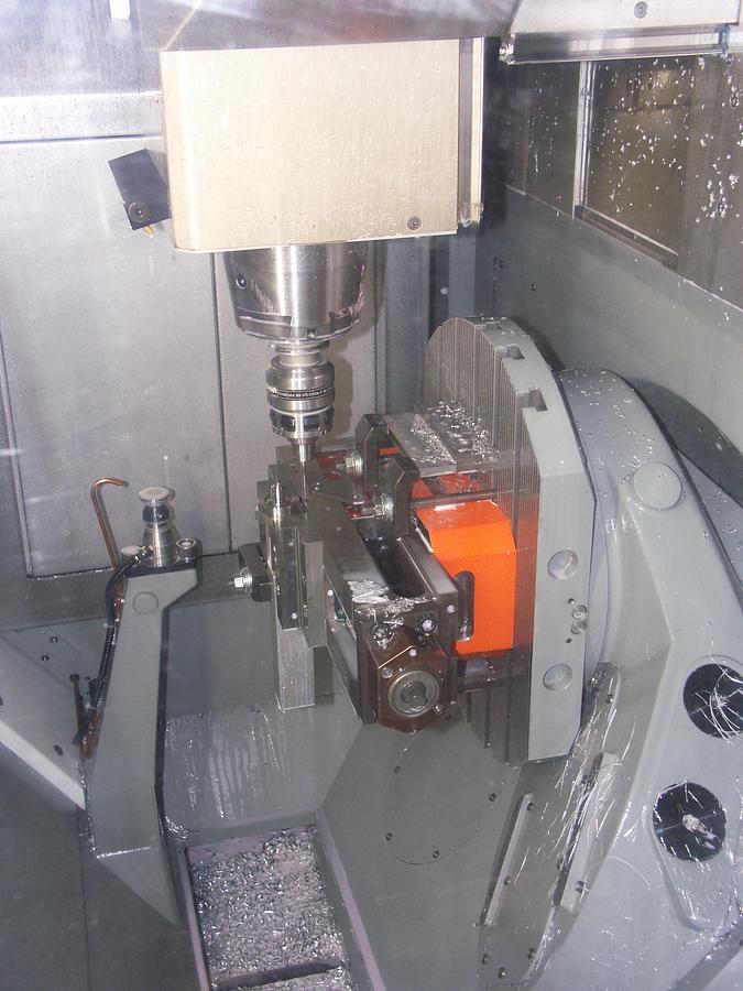 Used 2006 Deckel Maho DMU50 Evo Linear