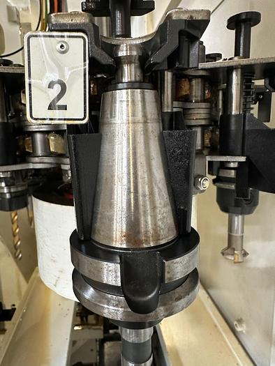 Used 2019 Mazak VTC 800/30SR