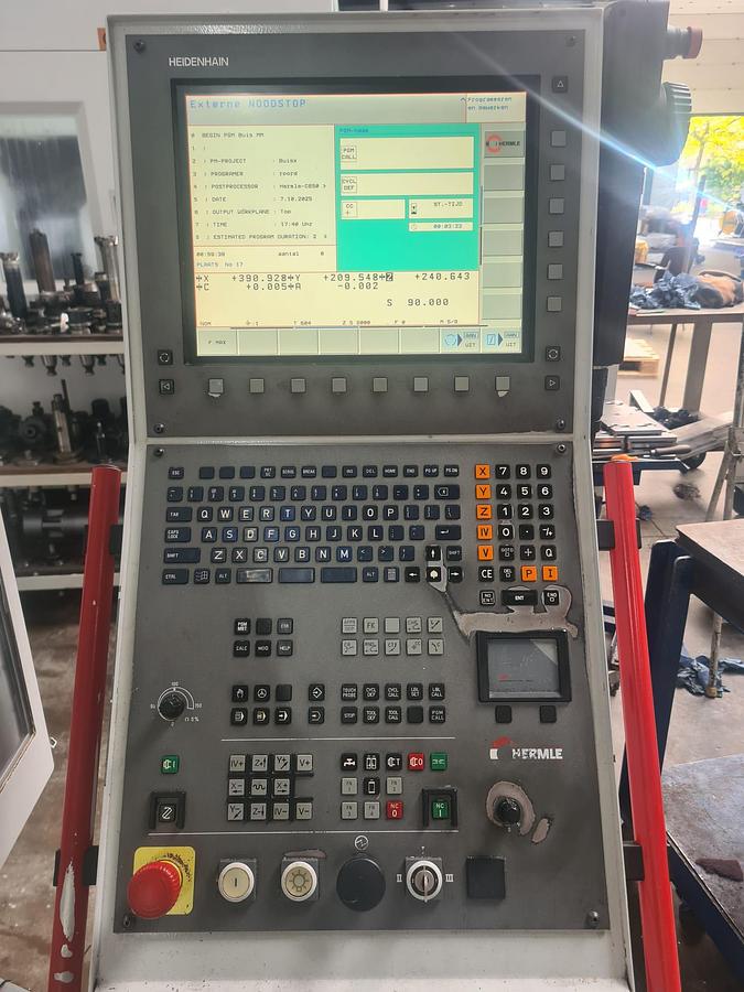 Used 2002 HERMLE C800U