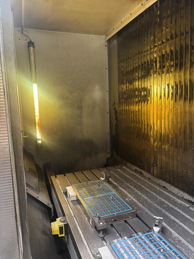 Used 2004 Deckel Maho DMF 250 Linear