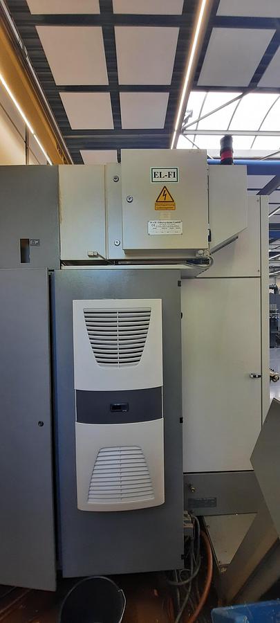 Used 2004 Deckel Maho DMF 220 Linear