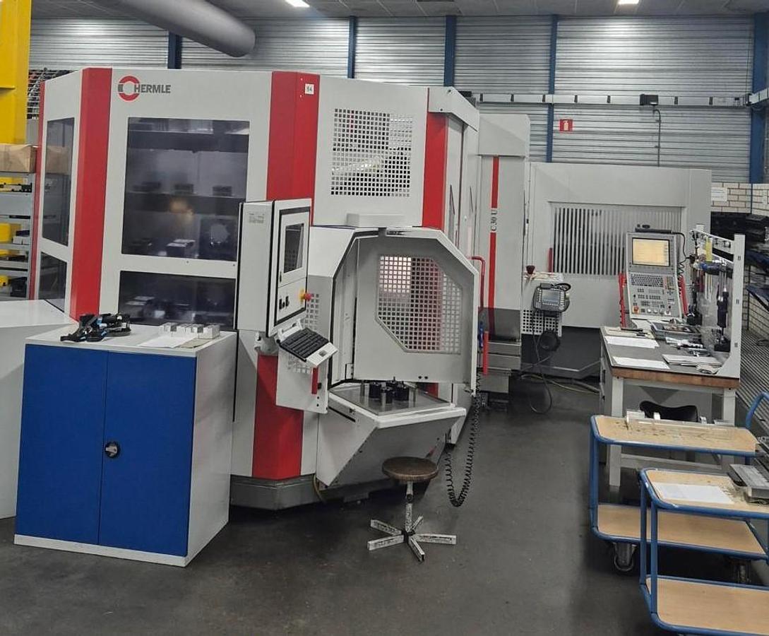 Used 2006 HERMLE C30U + RS automation + ZM157
