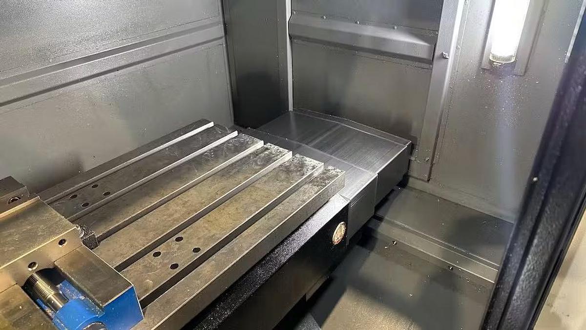 Used 2018 HURCO VM30i