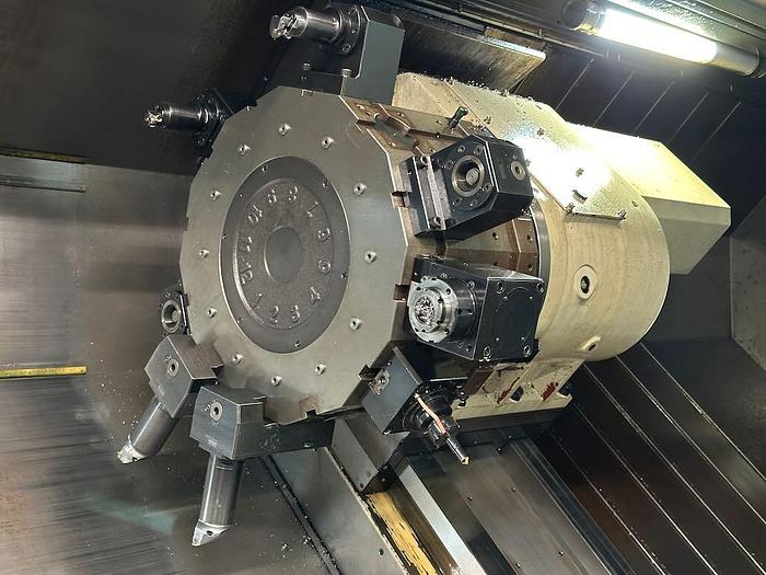 Used 2014 HWACHEON Hi-TECH 850L YMC