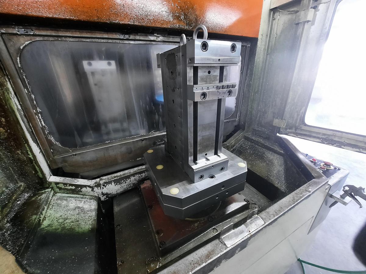 Used 1991 MAZAK H400N