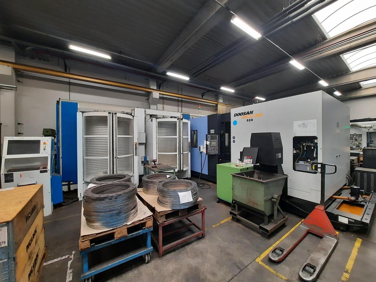 Used 2013 DOOSAN HP5100 + Fastems FPC 1000