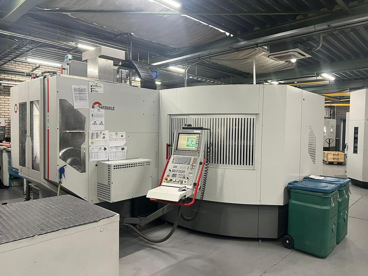 Used 2008 HERMLE C30U + ZM157 tool magazine