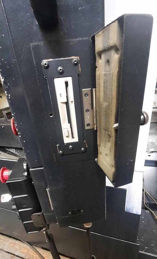 Used 2006 MAZAK VCN 510C