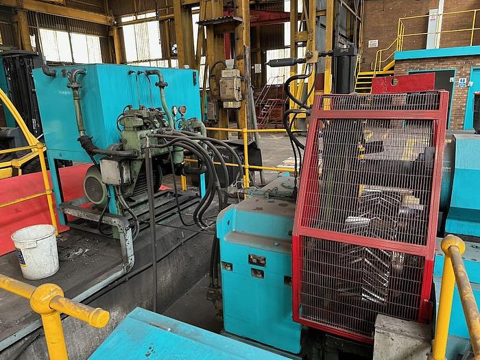 Used 1988 BRONX Plate bending rolls 2000mm X 50mm