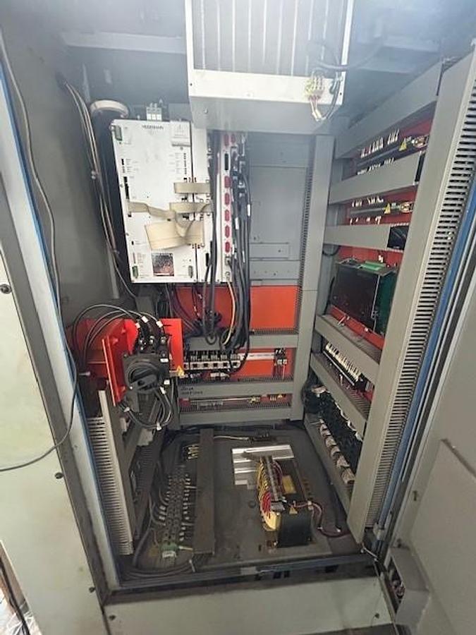 Used 2004 OMNIS VMC-1020S