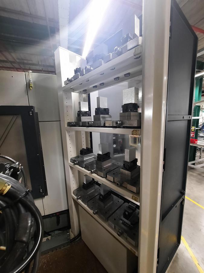 Used 2004 DMG Deckel Maho DMU50 eVolution + BMO automation