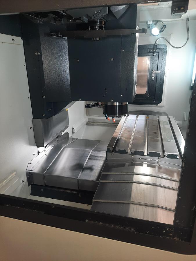 Used 2022 LEADWELL Mill V-32AF