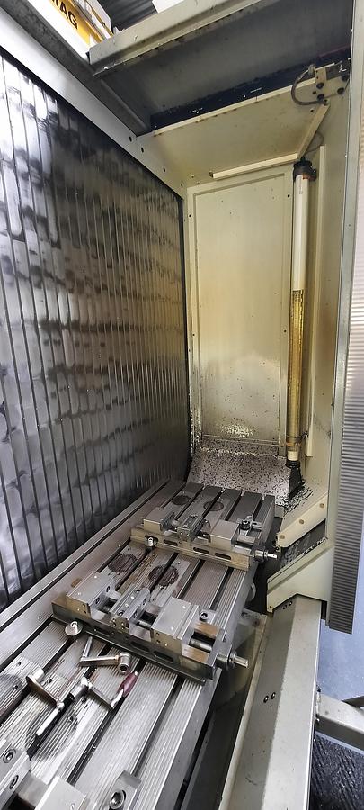 Used 2004 Deckel Maho DMF 220 Linear