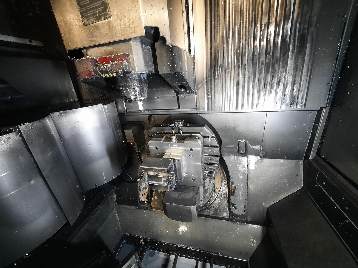 Used 2004 DMG Deckel Maho DMU50 eVolution + BMO automation