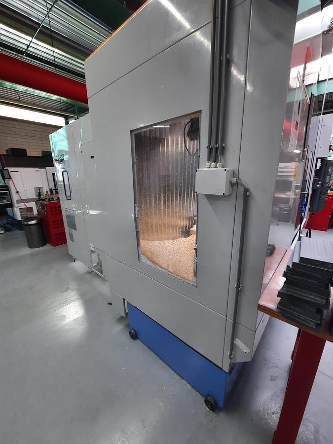 Used 2002 MAZAK VTC300C II