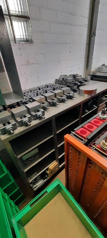 Used 2004 Deckel Maho DMF 220 Linear