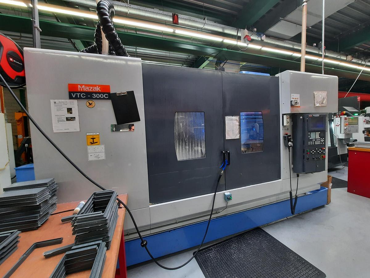 Used 2002 MAZAK VTC300C II