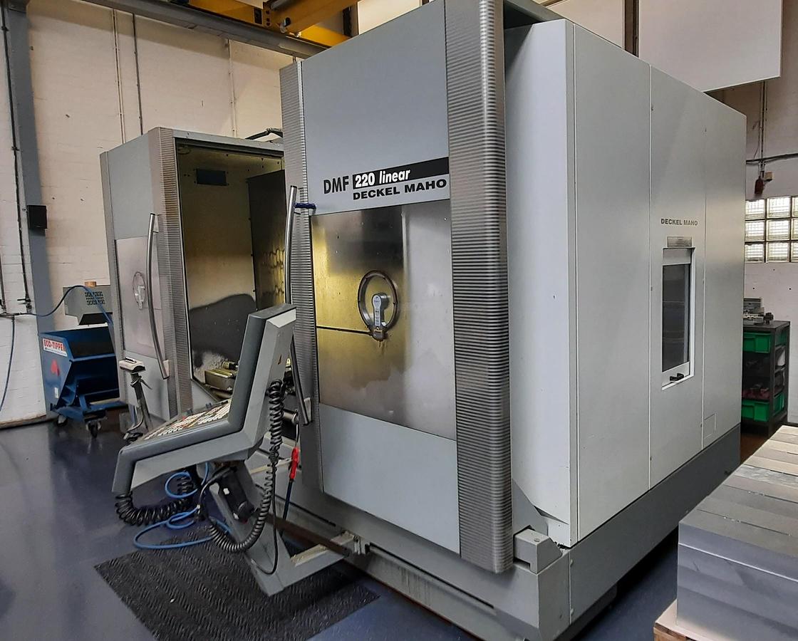 Used 2004 Deckel Maho DMF 220 Linear
