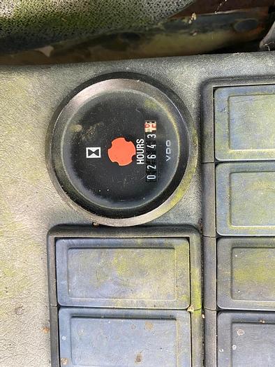 Used 2005 VOLVO EC290LC