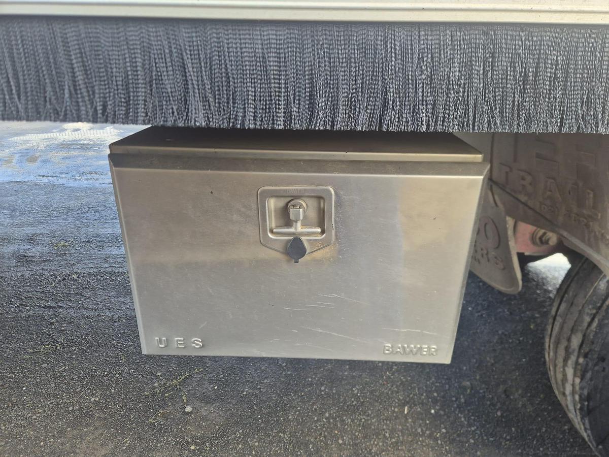 Used 2014 Tefco Quad Dog Tipper Trailer