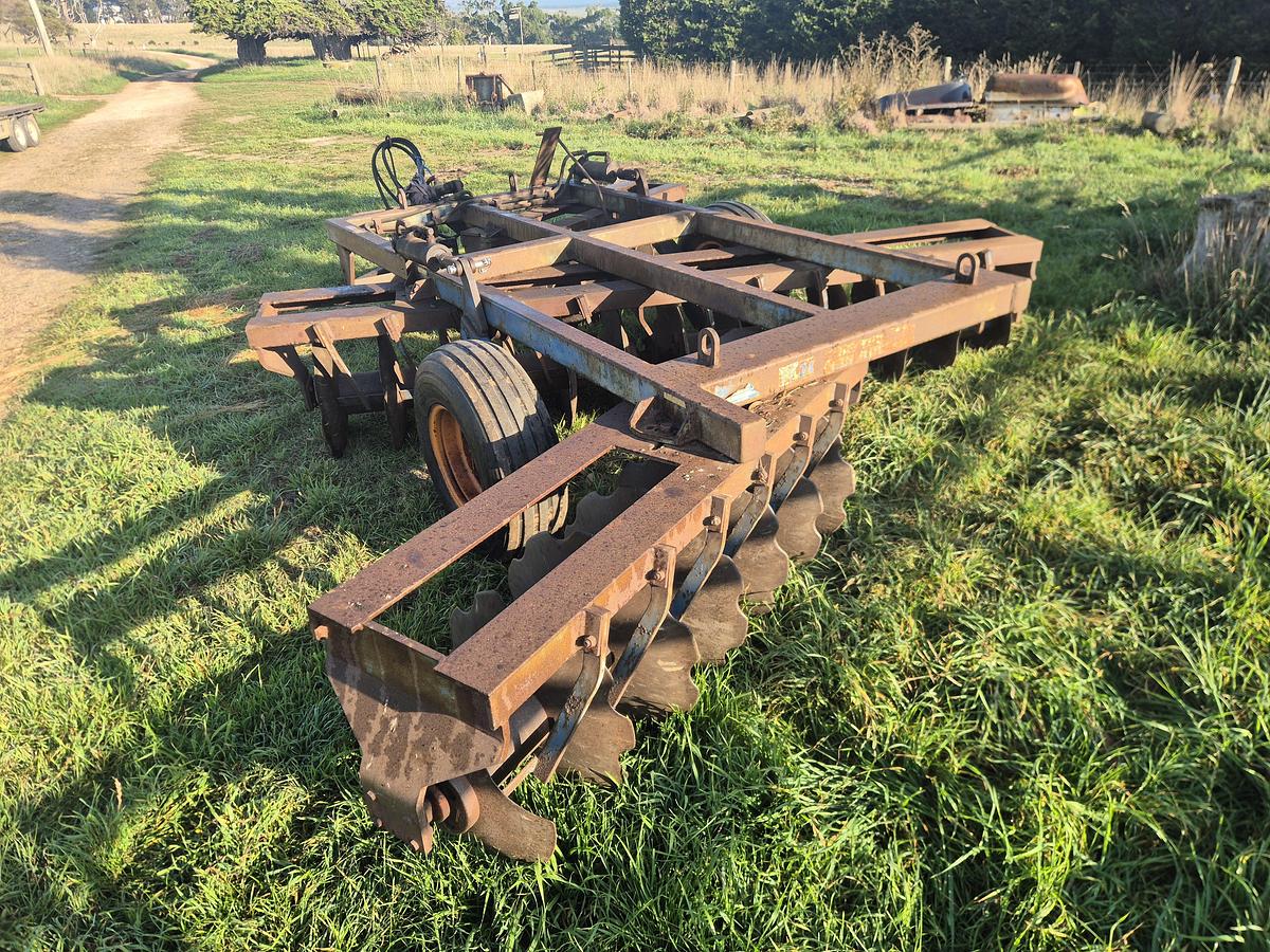 Used Grizzly LG 24 Plate Offset Discs