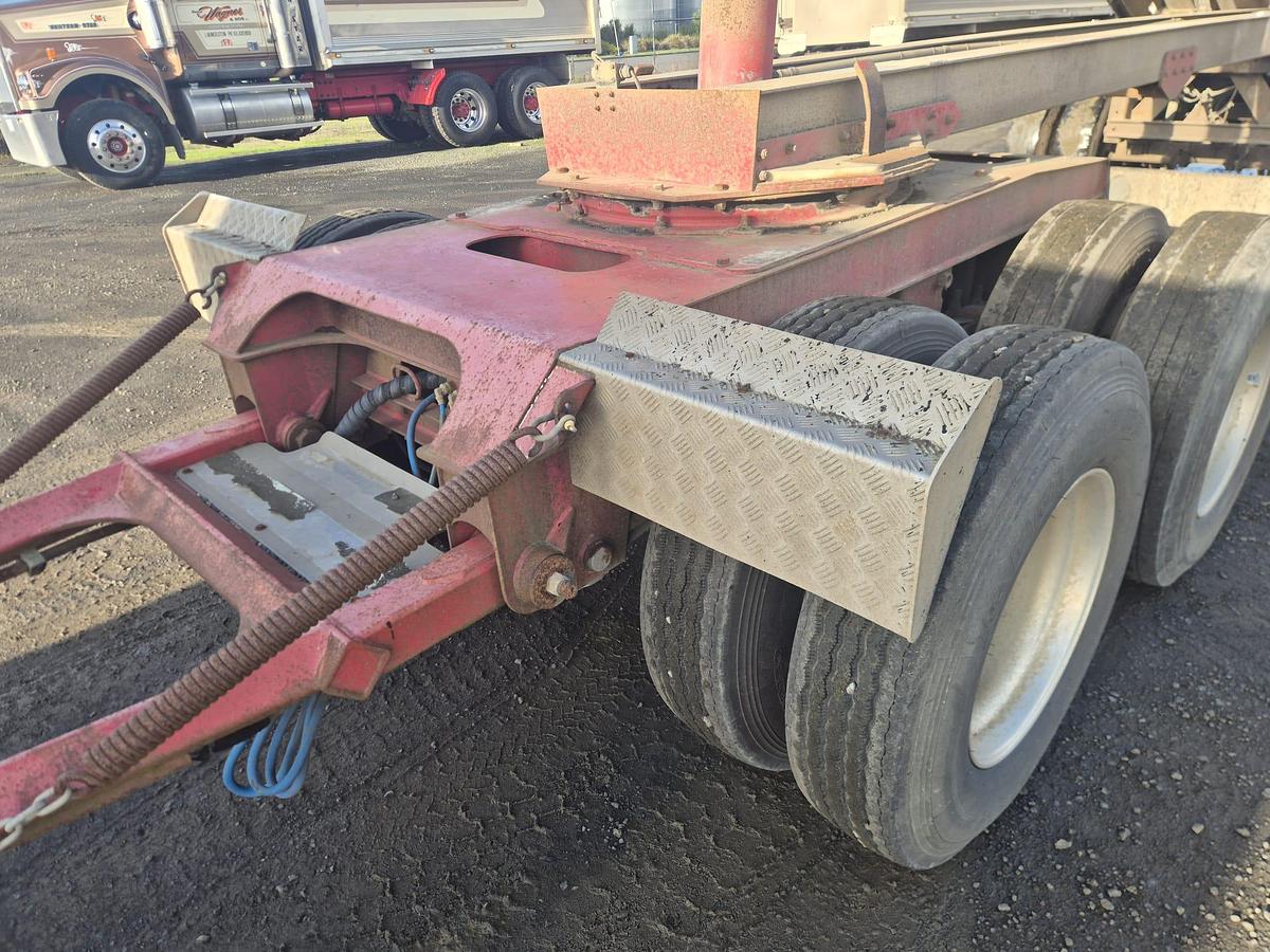 Used 2010 Tefco Quad Dog Tipper Trailer