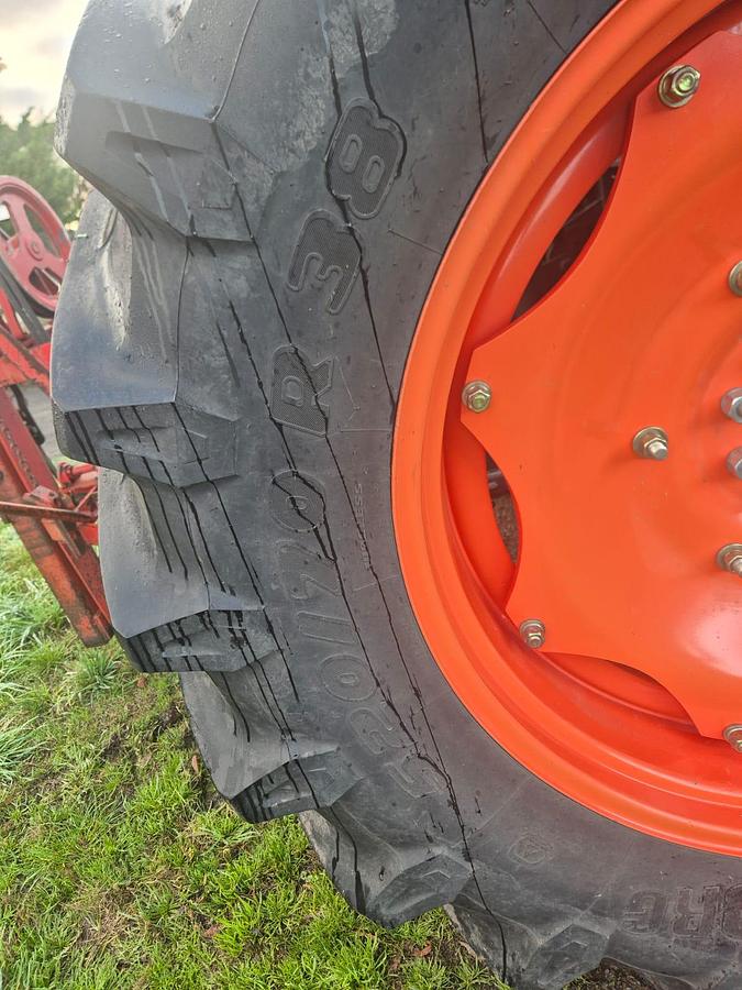 Used Kubota M126GX Tractor with Quicke Loader