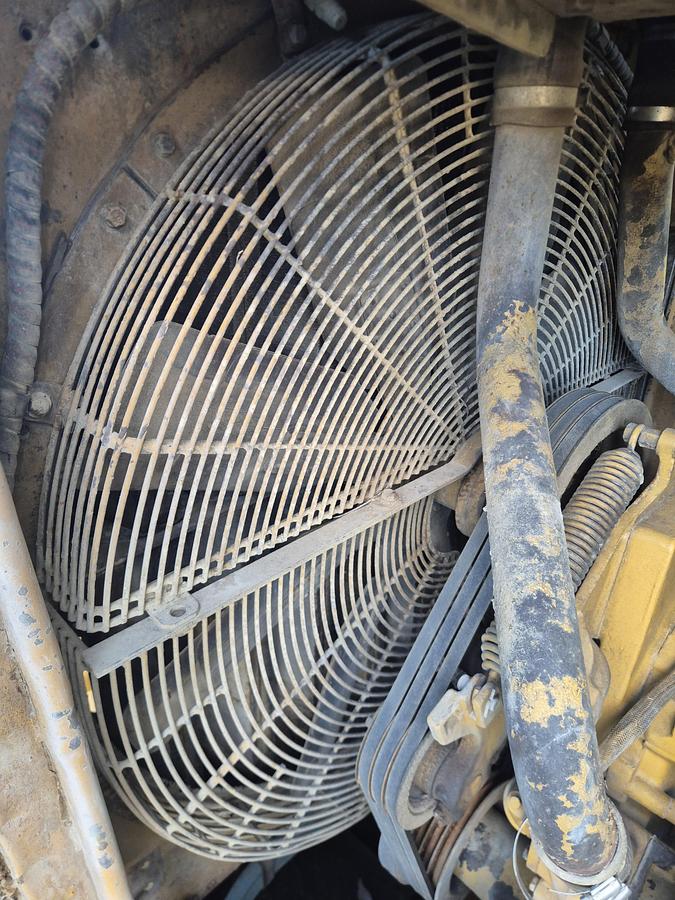 Used Caterpillar D8L Dozer