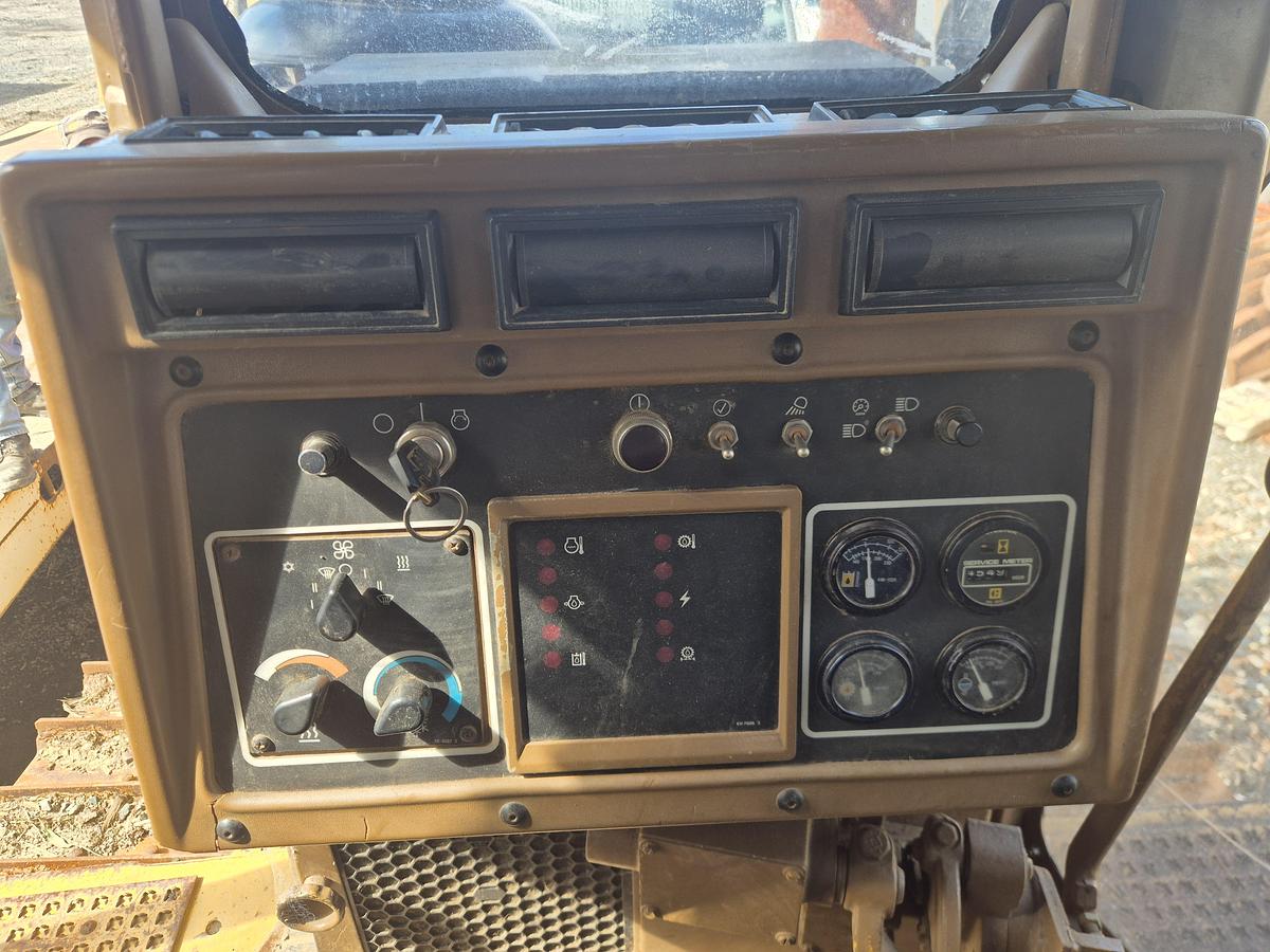 Used Caterpillar D6H