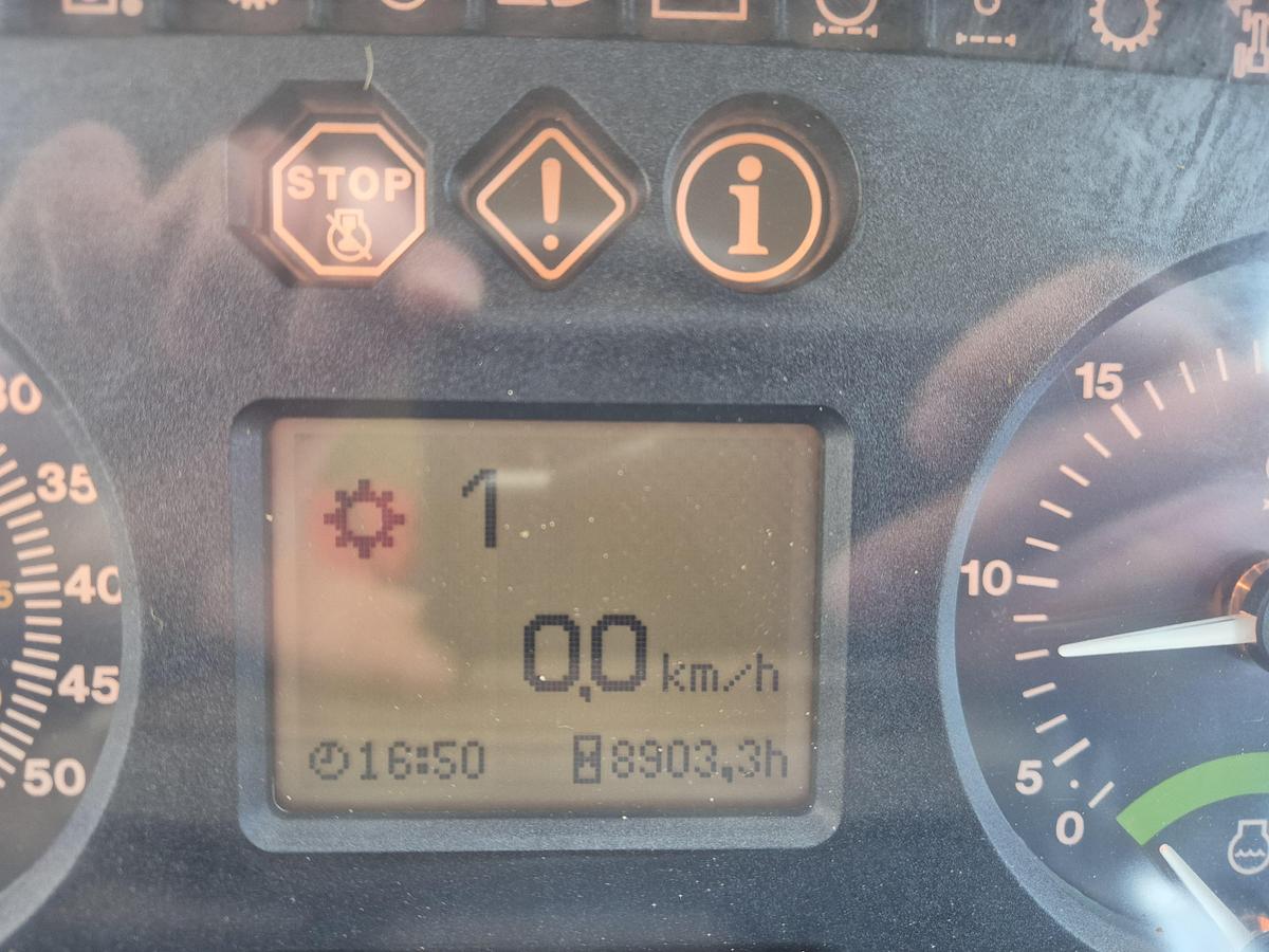 Used John Deere 6320