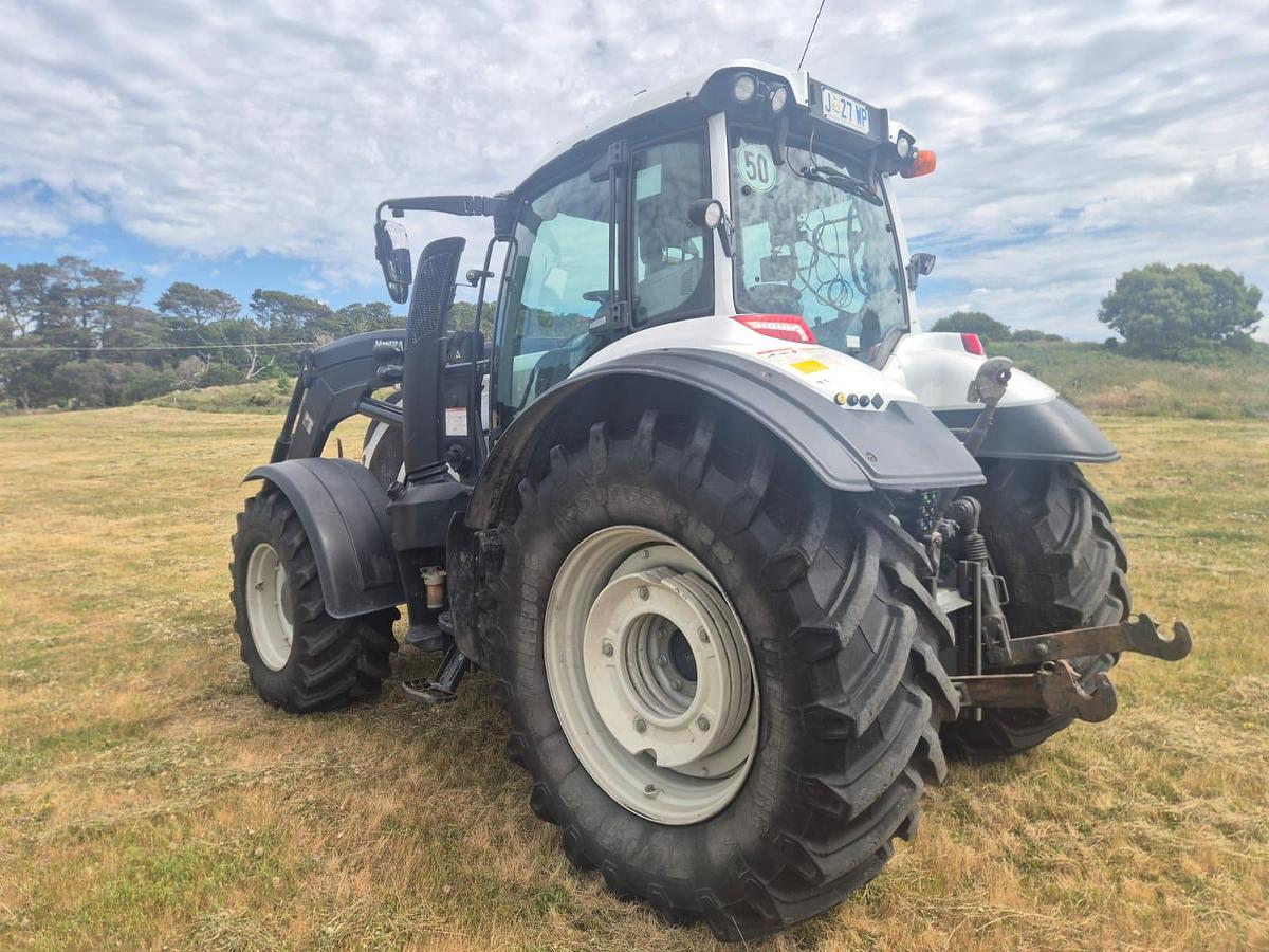 Used 2021 Valtra T154A Tractor