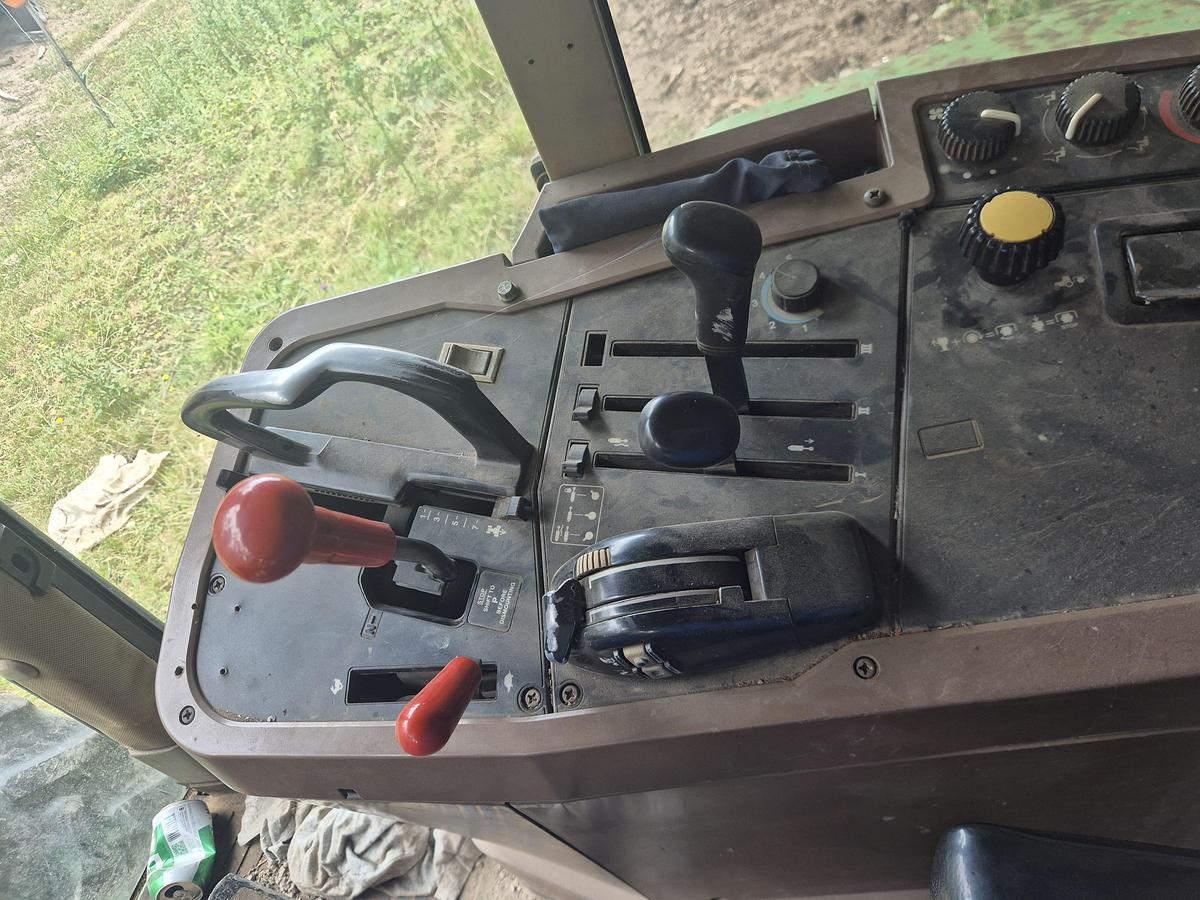 Used John Deere 7800