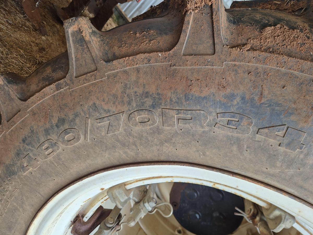 Used New Holland TG285 Tractor